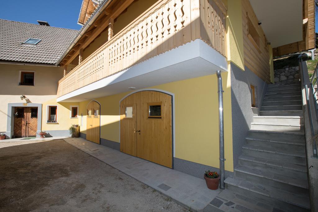 Farmhouse Pri Miklavu 博希尼 外观 照片