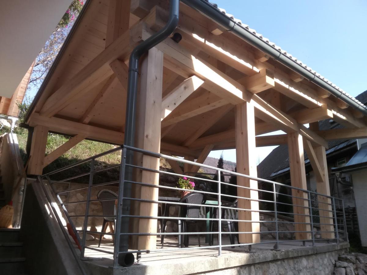 Farmhouse Pri Miklavu 博希尼 外观 照片